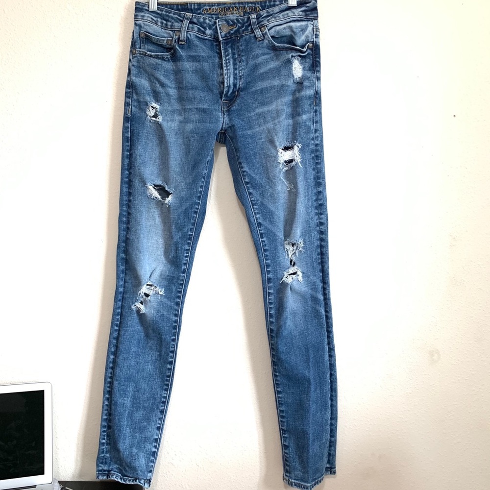 American Eagle Distressed Skinny Jeans